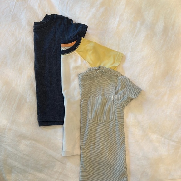 Lot of three cat and Jack short sleeve T-shirts, size 2T - Picture 1 of 1